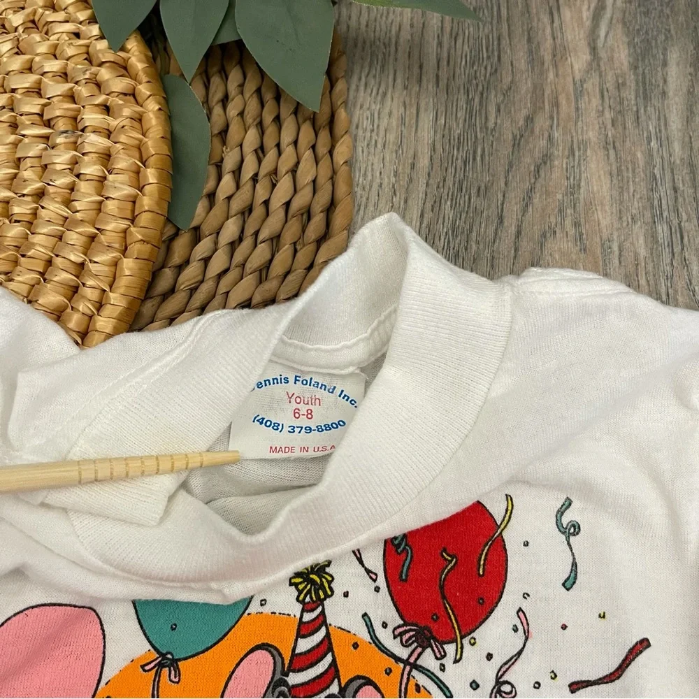 Chuck Cheese’s Happy Birthday White Single Stitch T Shirt 6-8 Youth Kids USA 80s - Picture 3 of 15